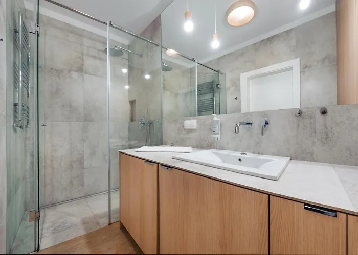 Stara Stocznia, Sun & Snow