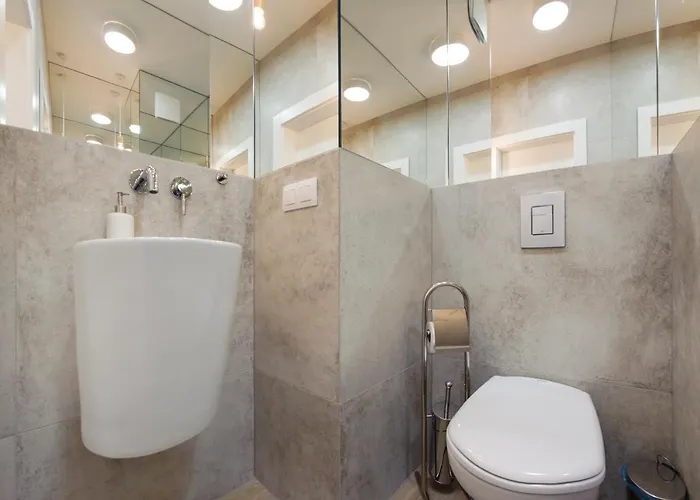 Stara Stocznia, Sun & Snow * グダニスク